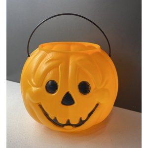 Vintage General Foam Plastic Blow Mold Pumpkin Halloween Candy Bucket Pail Cute